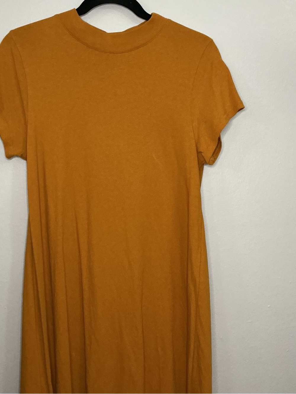 100% cotton Everlane Pima Micro-rib crewneck dress in mustard size large